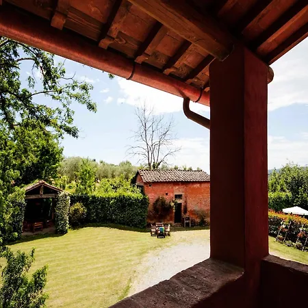 Holiday home Apartment With Large Garden And Pool On The Hills Of Pisa